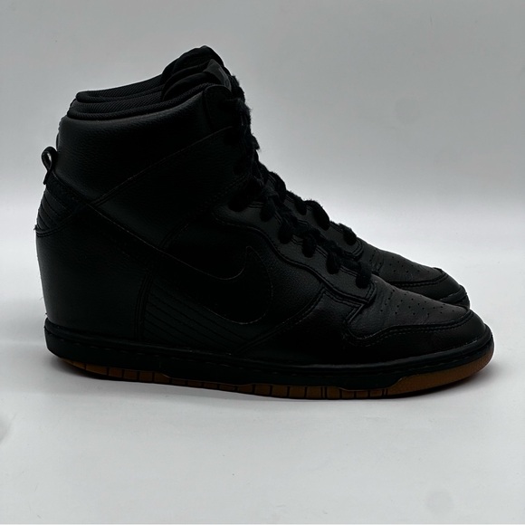 Nike Dunk Sky Hi Sneakers. Size 8.5 - Picture 1 of 10